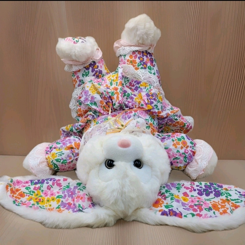 Vtg 21" 1998 Kids of America Corp Easter Bunny Cottage Core Decor  Flower & Lace